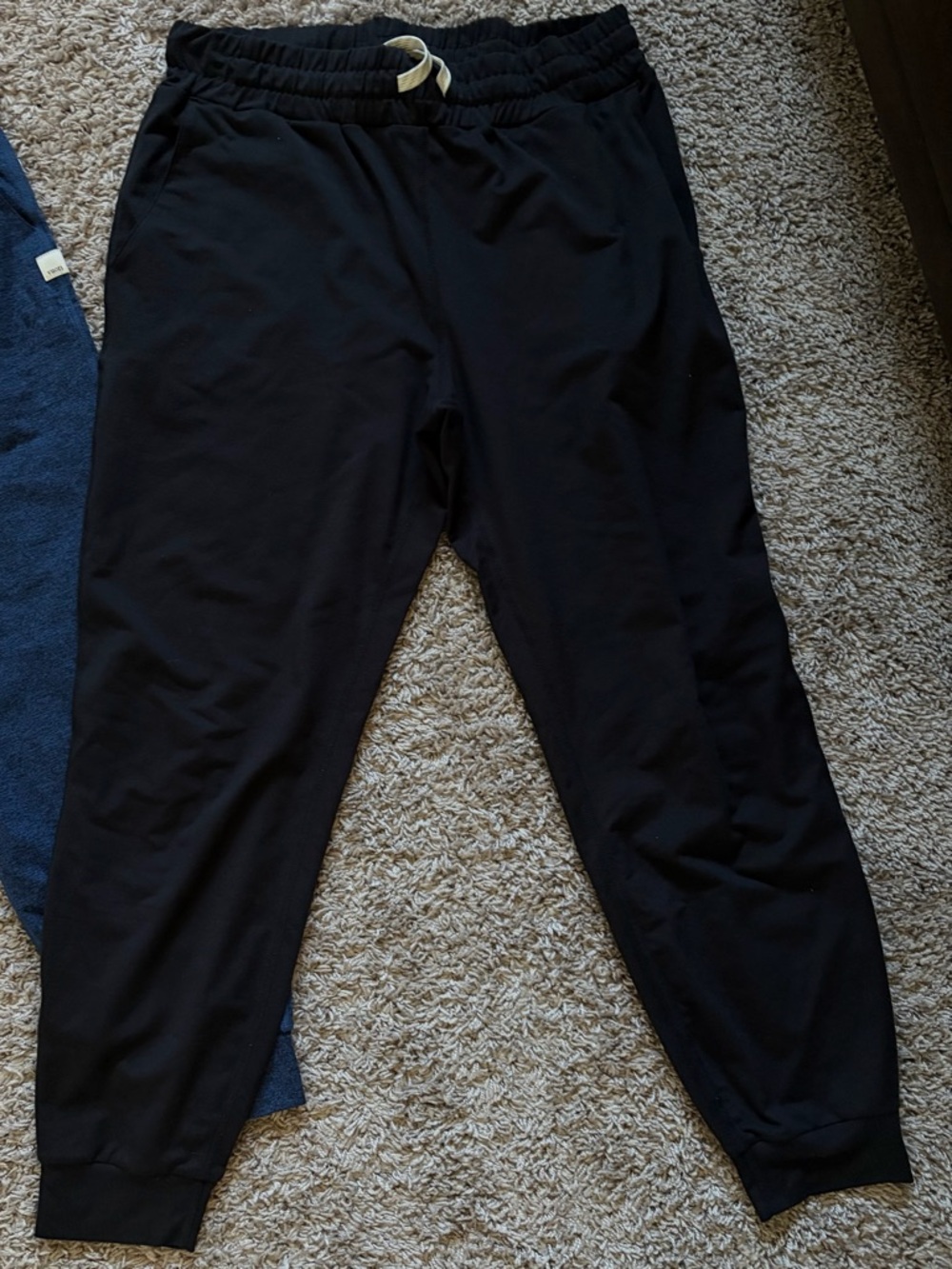 Vuori Black Drawstring Jogger Pants